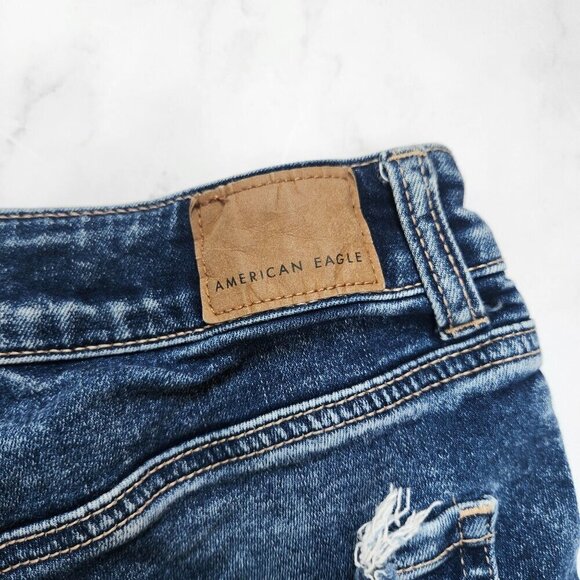 American Eagle Hi-Rise Shortie Next Level Stretch Button Fly Jean Shorts Size 0 - Picture 3 of 6